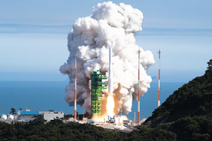 누리호 발사 성공… 세계 7대 우주강국 비상